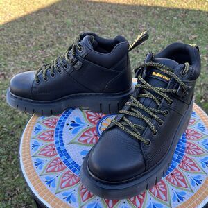 Dr. Doc Martens Woodard Grizzly Womens Size 5 Black Leather Lace Up Boots NEW